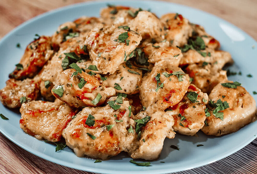 Garlic Butter Chicken Bites – Quick 15-Minute Dinner