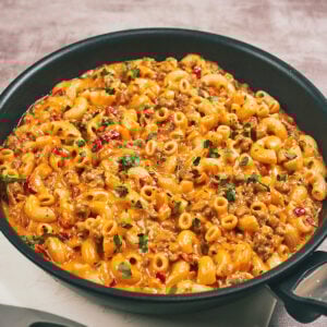 One-pan creamy cheesy tomato pasta ready to serve