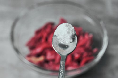 Adding salt to beef for beef stroganoff