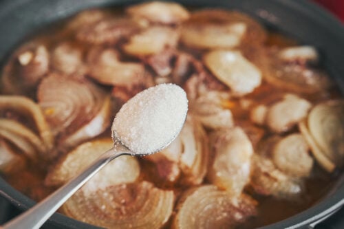 Sugar added to garlic butter beef for balanced flavor