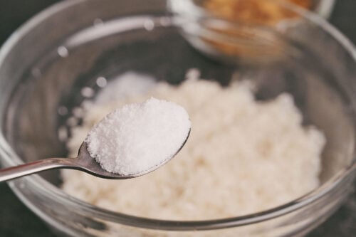 Salt added to rice before soaking