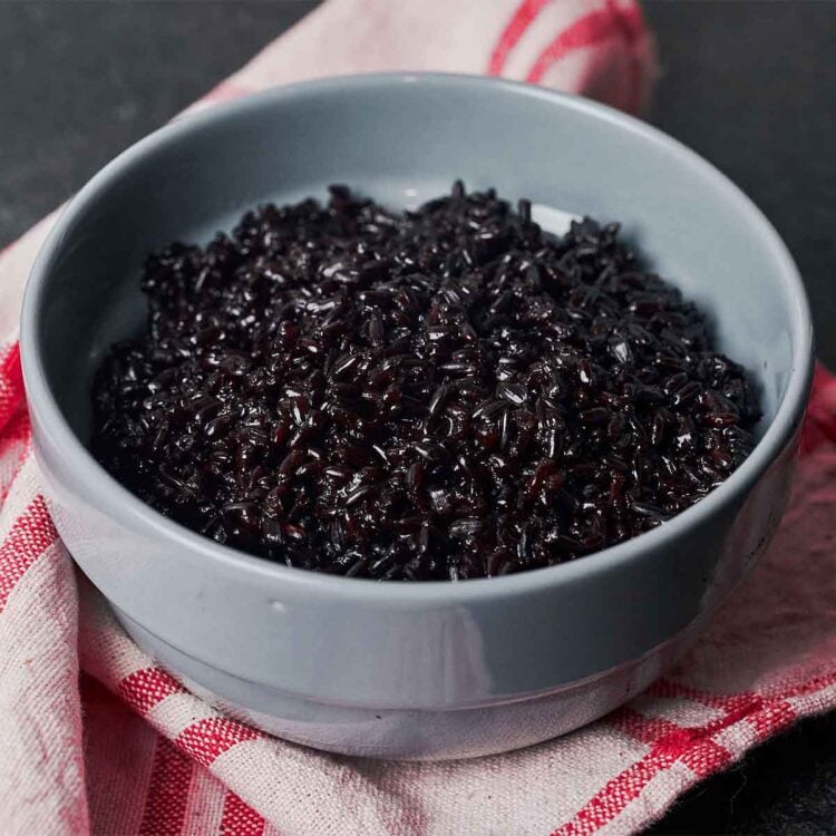 Negra Black Rice How to Cook Black Rice on the Stove (Easy Method)