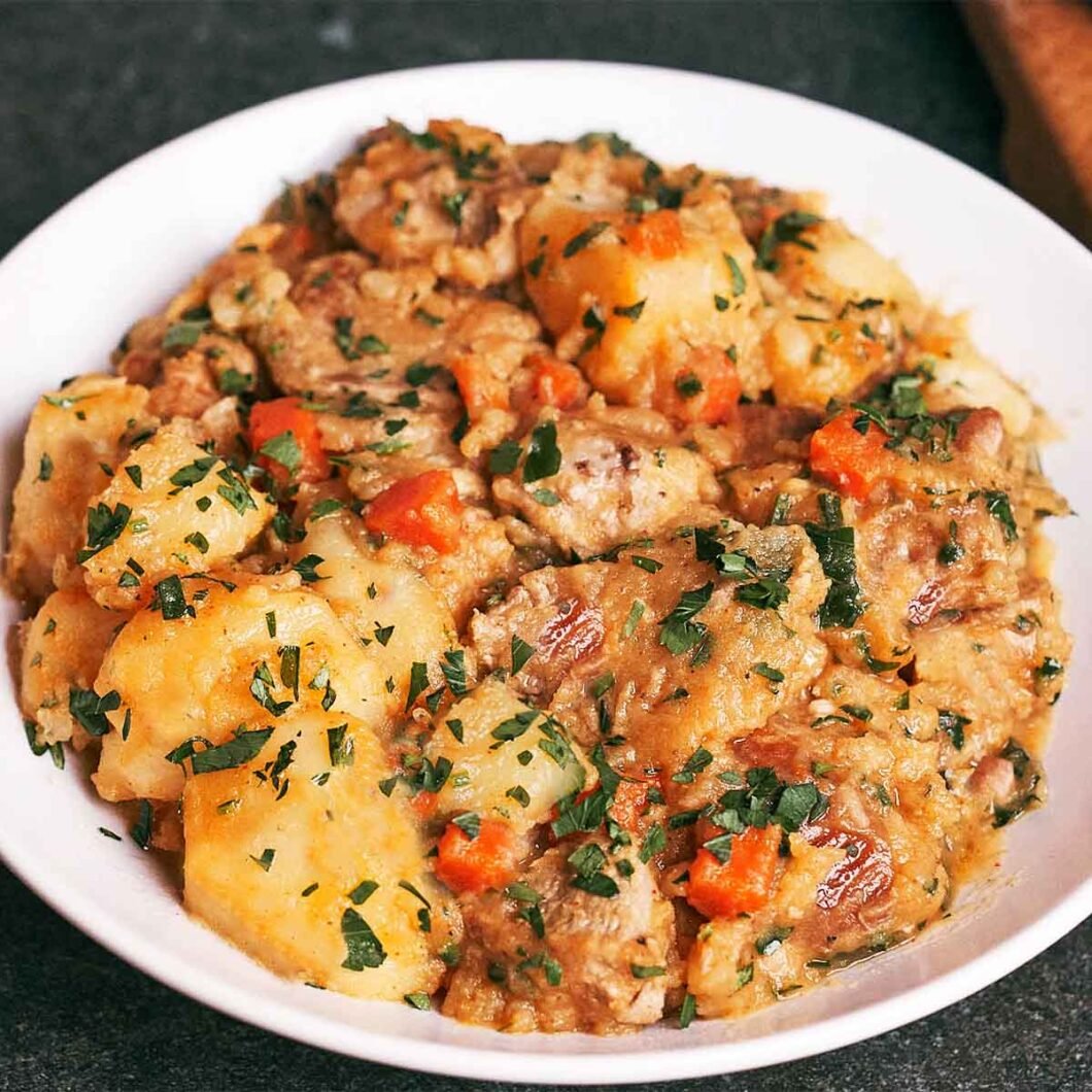 Stewed Potatoes with Pork