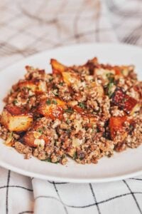 easy budget ground beef and potatoes skillet ready to serve